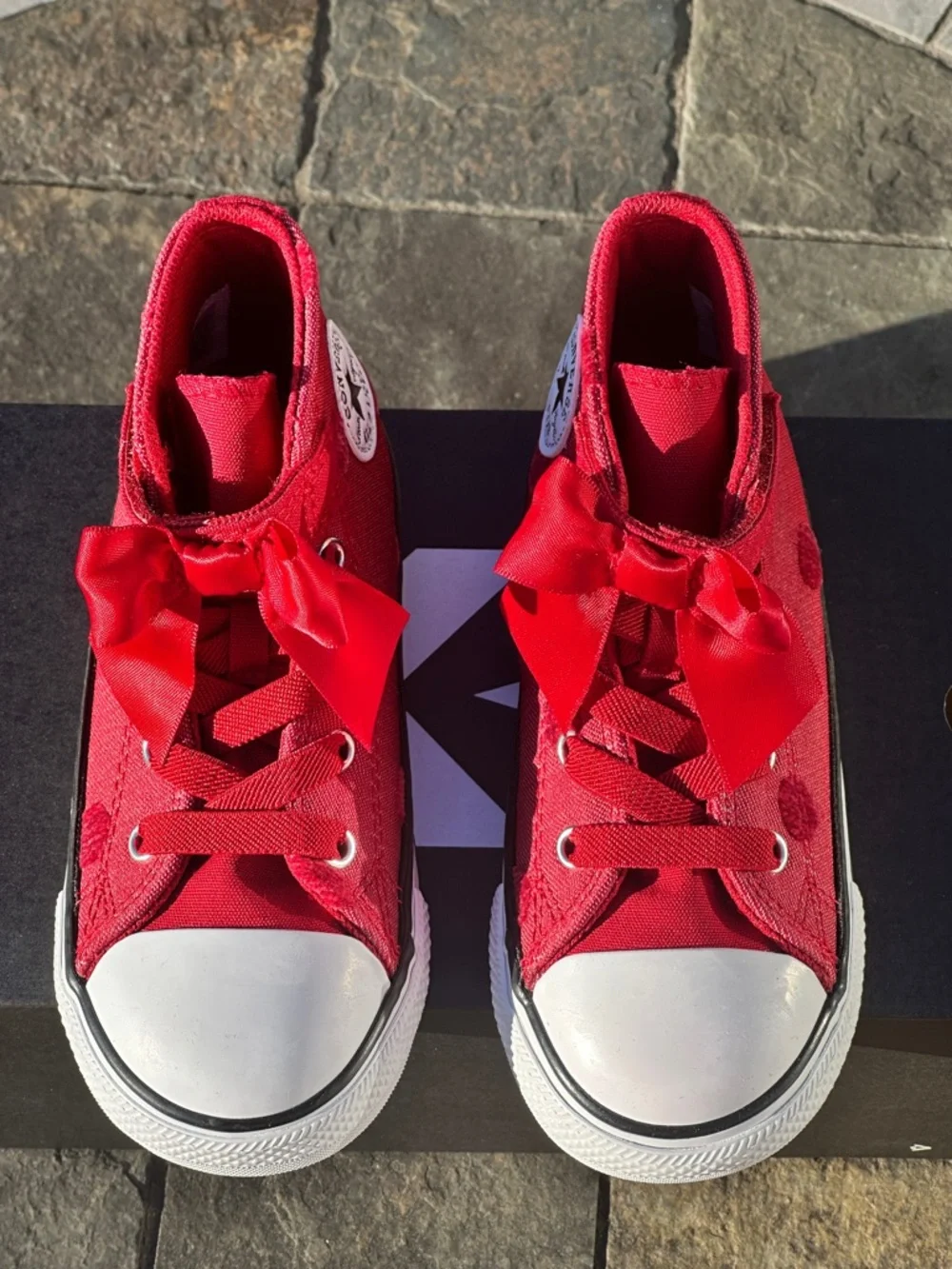 Converse Girls Red White Canvas High Bow Casual Sneaker Youth Toddler 9C 10C NEW